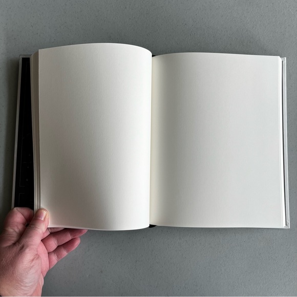 NASA Journal with blank pages & Augmented Reality inside covers. Great condition - Picture 5 of 6